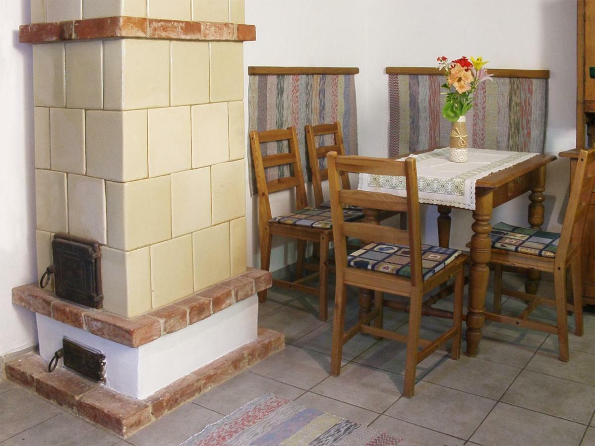 Nevenincs Vendeghaz Holiday home Bator