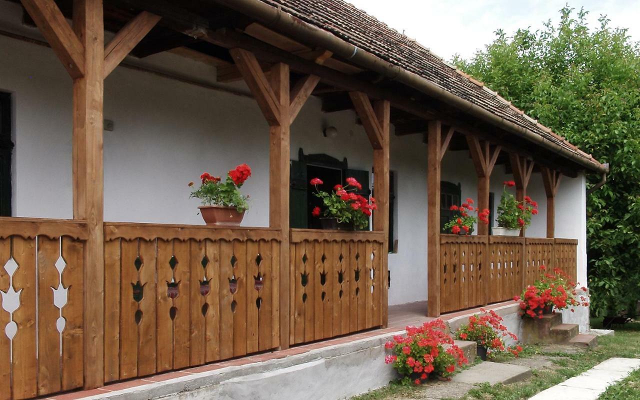 Holiday home Nevenincs Vendeghaz *